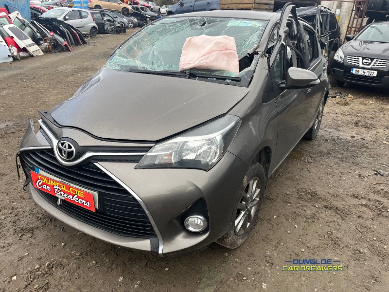 2017 TOYOTA YARIS 1.0 LUNA 4DR for breaking