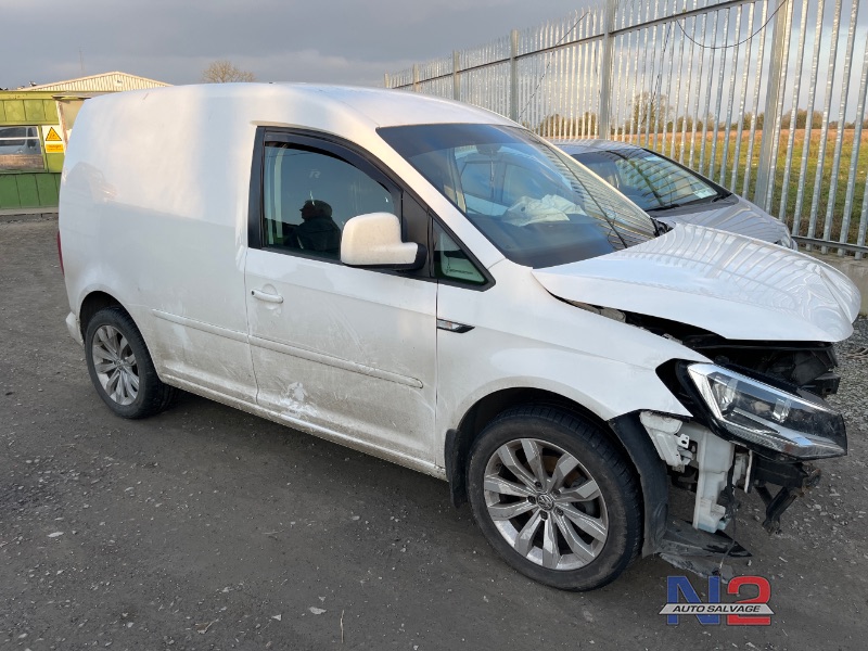2017 VOLKSWAGEN CADDY PV TREND TDI 102HP MANUAL 5SPEED 5 5DR for breaking