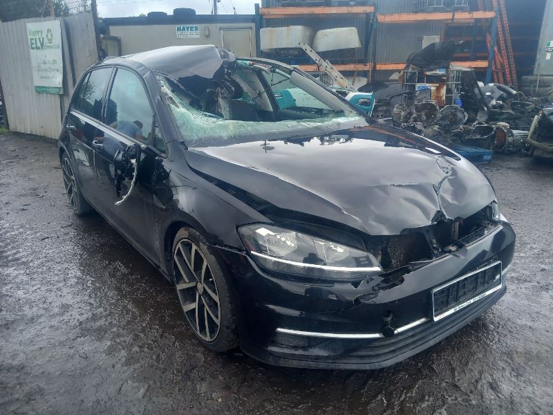 2017 VOLKSWAGEN GOLF 1.6 TDI GT BLUEMOTION 115PS 5DR for breaking