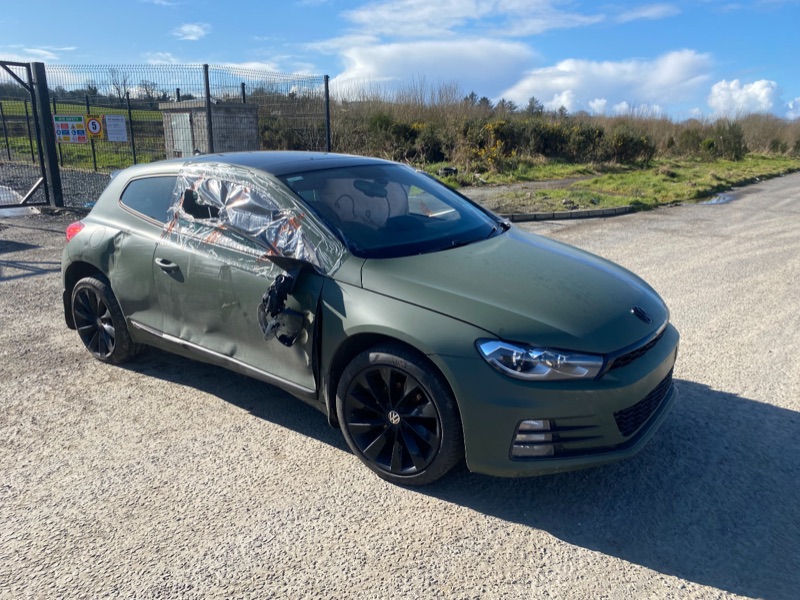 2017 VOLKSWAGEN SCIROCCO GT BLUEMOTN TECH TSI for breaking