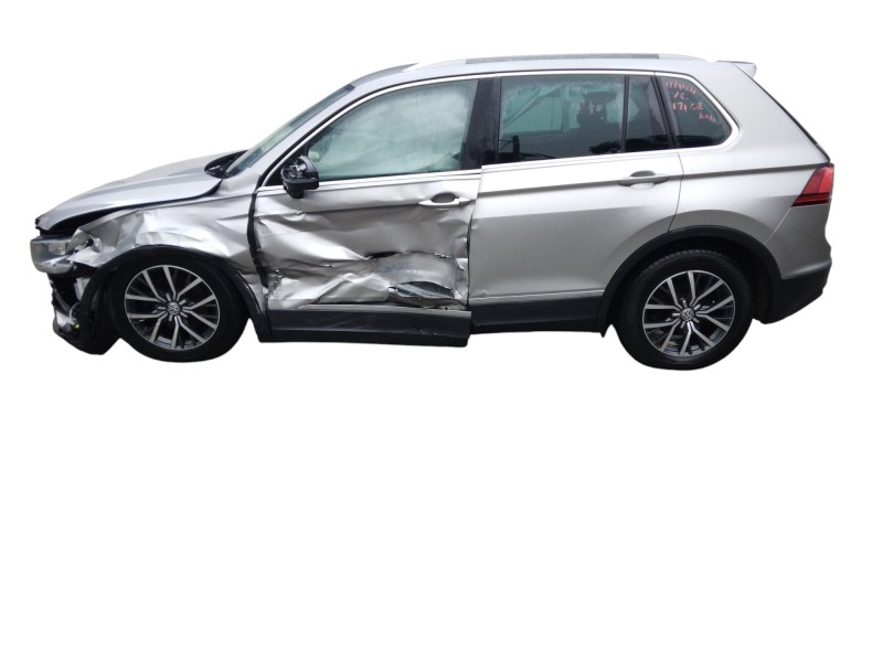 2017 VOLKSWAGEN TIGUAN CL 2.0 TDI 150HP MANUAL 6SPEED FWD 5DR for breaking