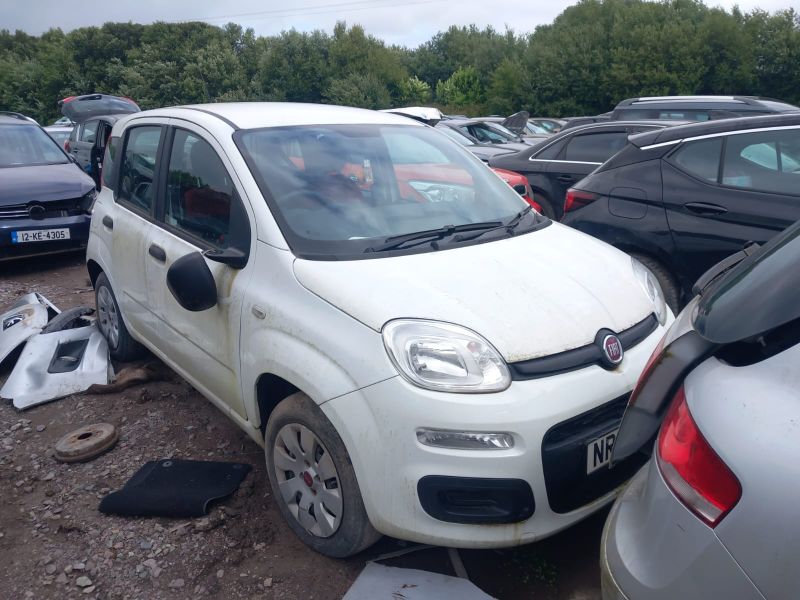 2018 FIAT PANDA POP for breaking
