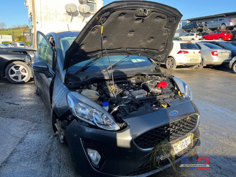2018 FORD FIESTA ZETEC 1.0 ECOBOOST 100P 100PS A6 4 for breaking