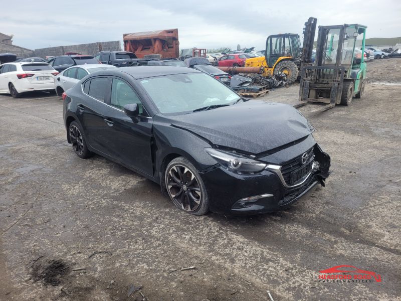 2018 MAZDA MAZDA3 2.2 D 150PS PLATINUM 4DR for breaking
