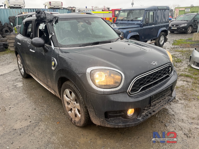 2018 MINI COUNTRYMAN S E ALL4 5DR AUTO COOPER for breaking