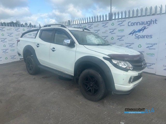 2018 MITSUBISHI L200 BARBARIAN DI-D AUTO for breaking