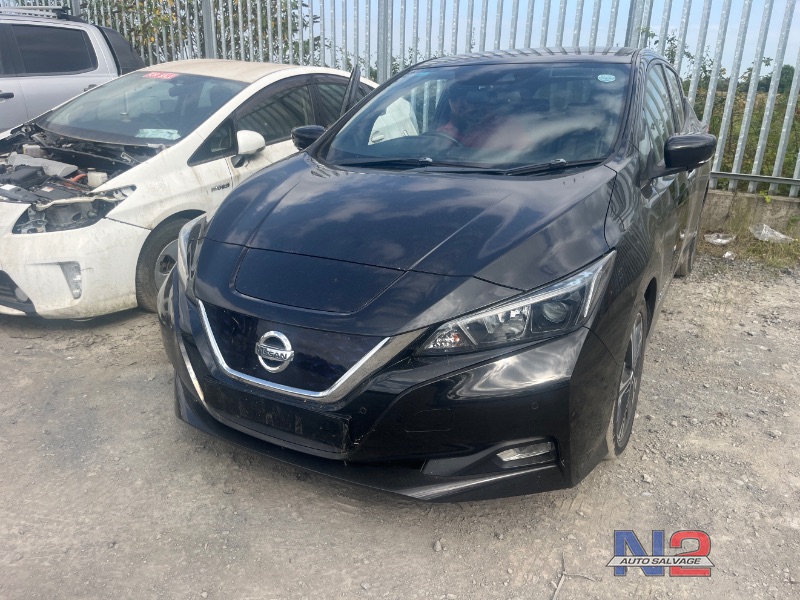 2018 NISSAN LEAF 40K EV SV PREMIUM LAUNCH ED T 40KW for breaking