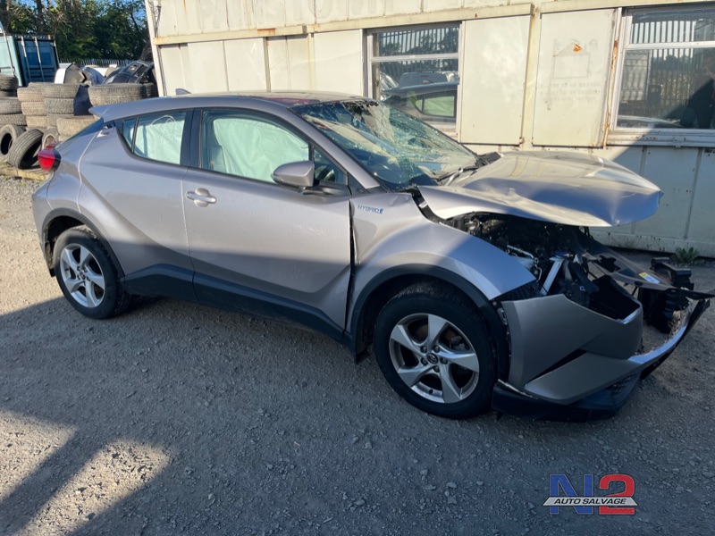 2018 TOYOTA C-HR ICON HEV CVT for breaking