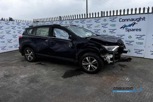 2018 TOYOTA RAV4 RAV4 2.0 D-4D LUNA 4DR for breaking