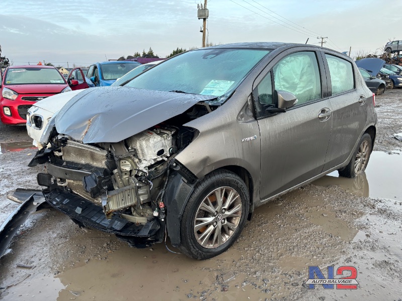 2018 TOYOTA YARIS HY HYBRID 5DR LUNA 4DR AUTO for breaking