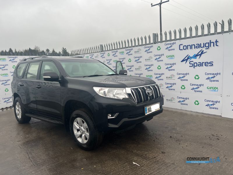 2019 TOYOTA LANDCRUISER LAND CRU BUSINESS 19 4DR AUTO for breaking