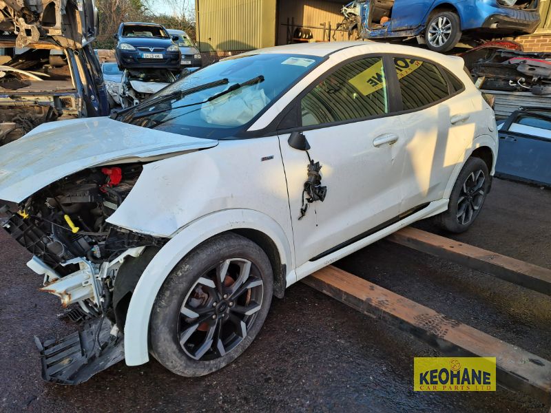 2020 FORD PUMA 5 DOOR ST-LINE X 1L MHEV 4DR for breaking