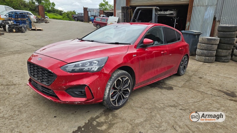 2021 FORD FOCUS ST-LINE X TDCI for breaking