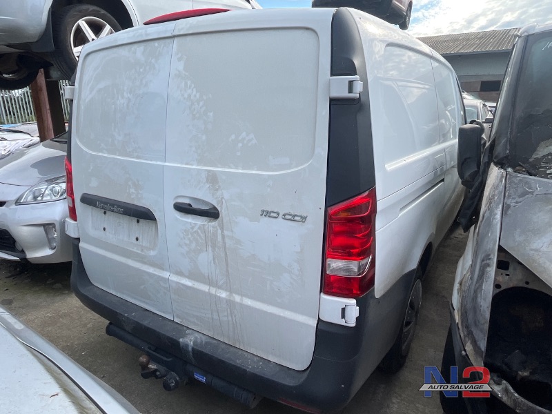 2021 MERCEDES VITO 110 KA/L CLASSIC 6DR for breaking