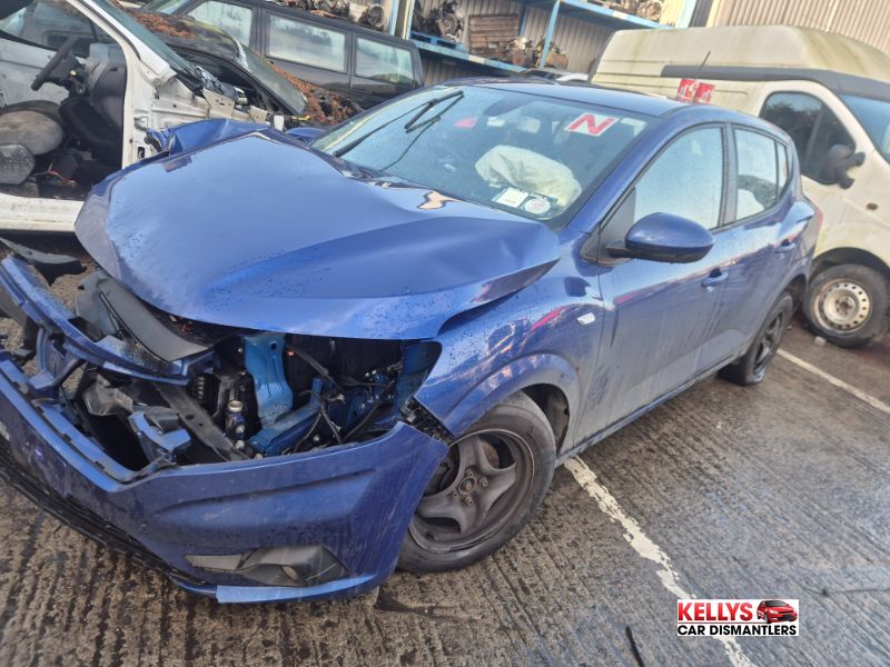 2022 TOYOTA C-HR HYBRID SPORT 4DR AUTO for breaking