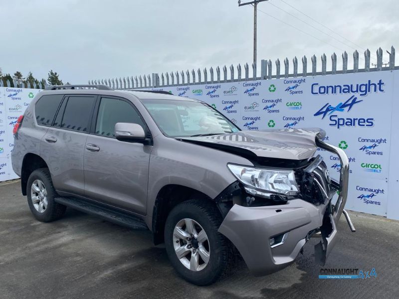 2022 TOYOTA LANDCRUISER LAND CRU LWB COMMERCIAL AUTO 4DR A CRUISER for breaking