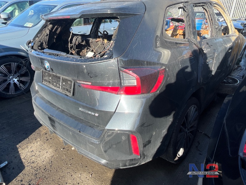 2023 BMW X1 XDRIVE25E X14M 4DR AUTO for breaking