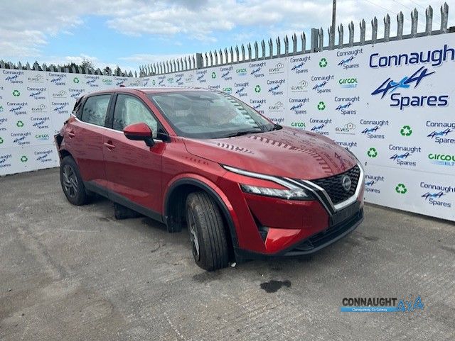 2023 NISSAN QASHQAI QQ 1.3 HYB SV MY2 4DR for breaking
