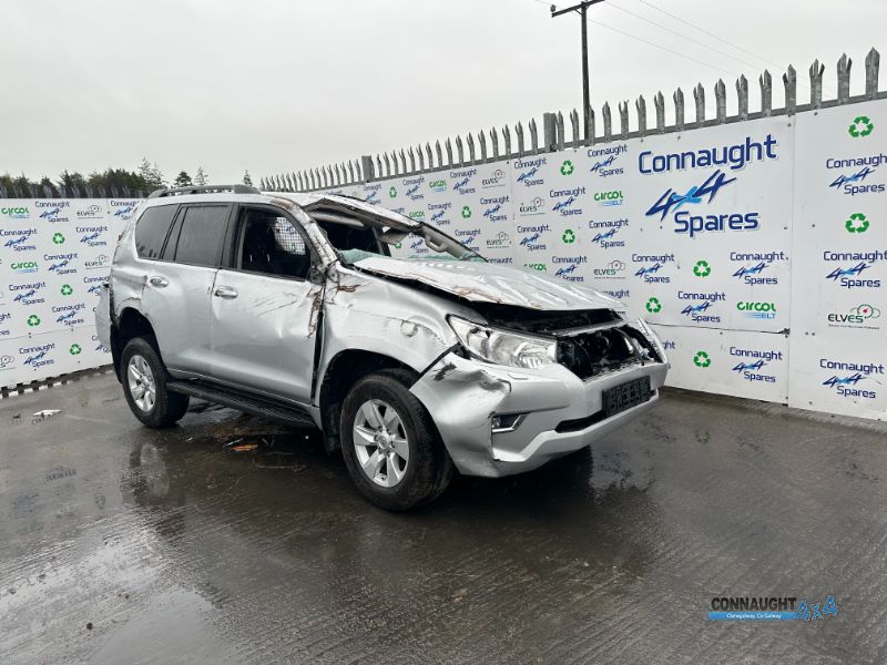 2023 TOYOTA LANDCRUISER LAND CRU CRUISER LWB C COMMERCIAL AUTO 4DR for breaking