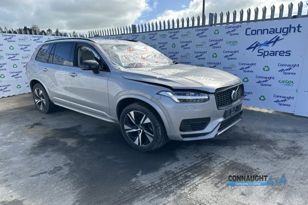 2023 VOLVO XC90 T8 PHEV PLUS DARK AWD 5DR for breaking