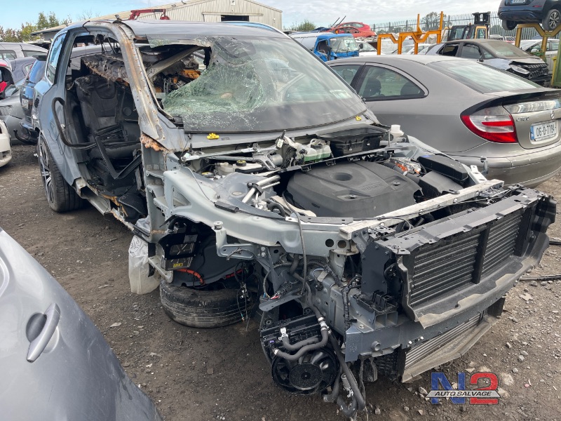 2023 VOLVO XC90 T8 PHEV ULTIMATE BRIGHT A AWD 5 for breaking