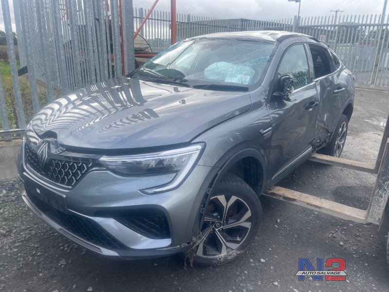 2024 RENAULT ARKANA TECHNO TCE 140 AUTO NBI for breaking