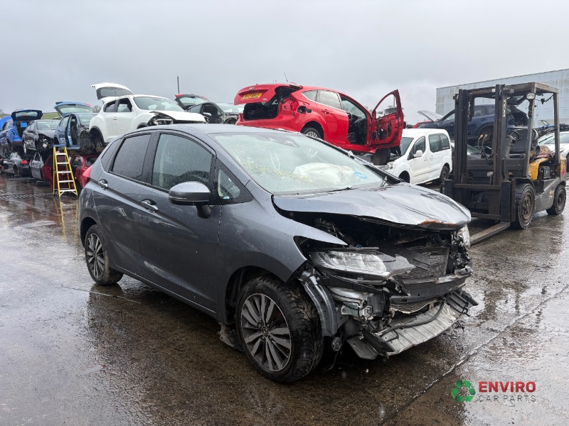 2018 HONDA JAZZ EX I VTEC CVT for breaking