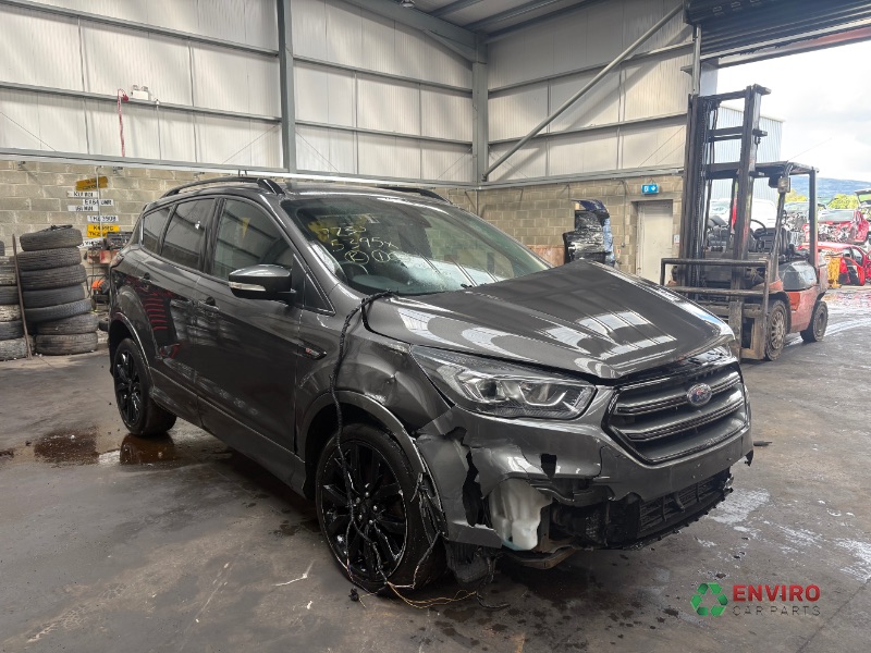 2018 FORD KUGA C520 ST-LINE TDCI for breaking 2018 FORD KUGA C520 ST-LINE TDCI for breaking