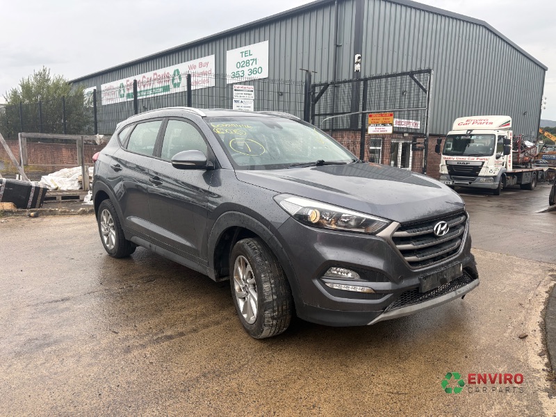 2017 HYUNDAI TUCSON TL SE NAV B-DRIVE 2WD CRDI for breaking 2017 HYUNDAI TUCSON TL SE NAV B-DRIVE 2WD CRDI for breaking